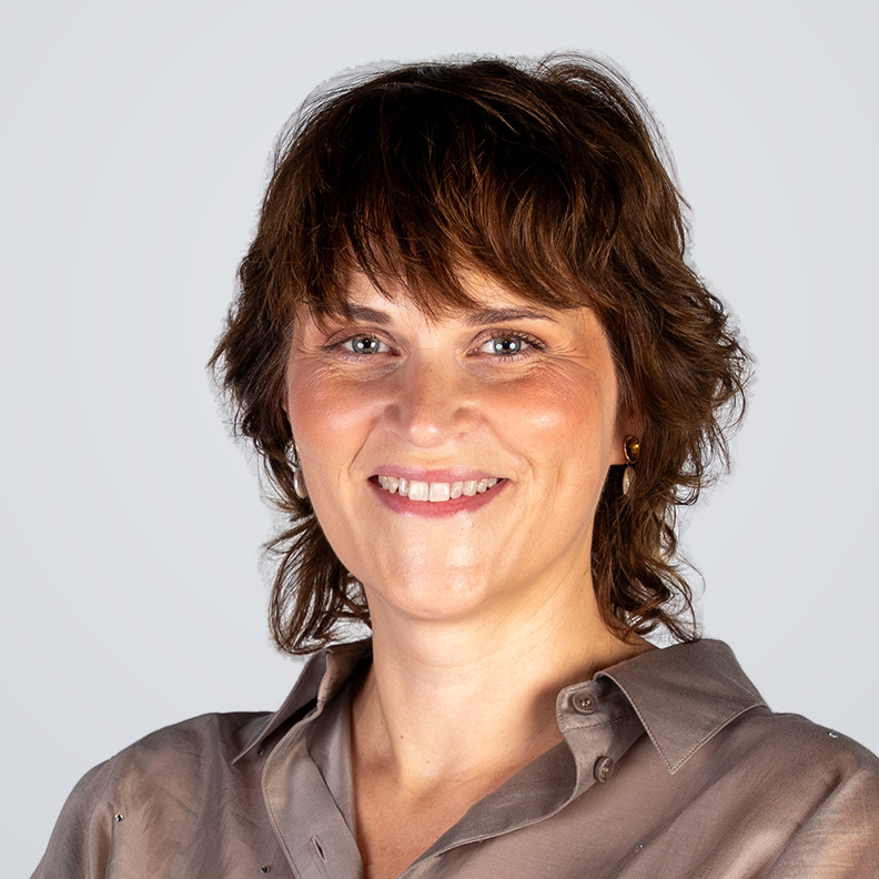 Corinna Schmidt