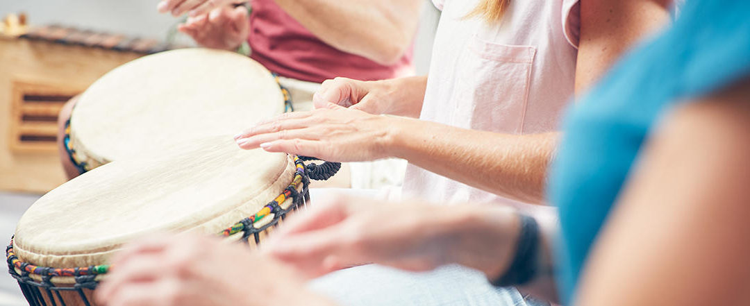 Wenn die Worte fehlen: Mit Körpertherapie, Kunst- und Musiktherapie Depression und Angst besiegen