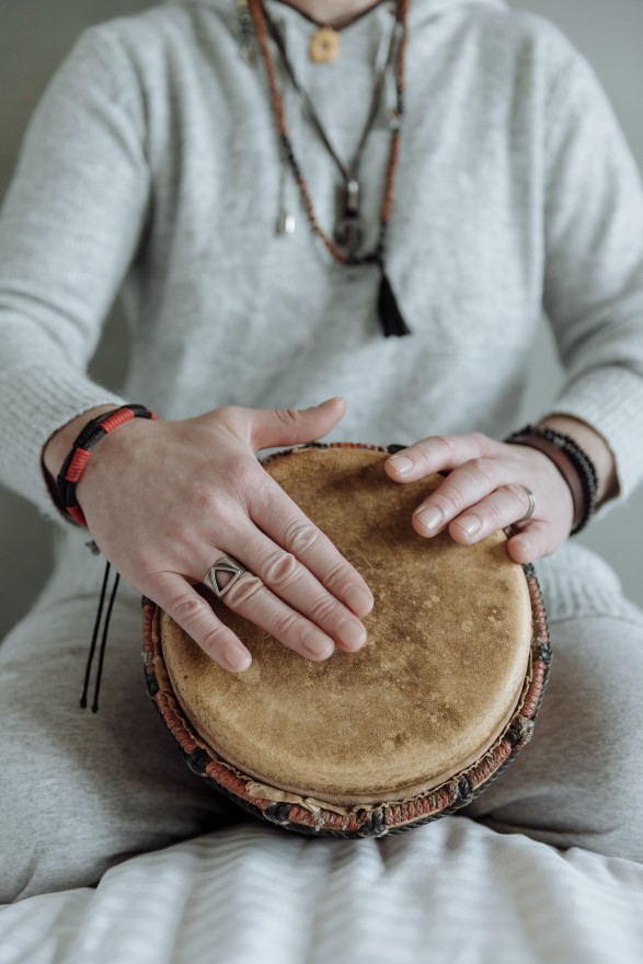 Auch die rezeptive Musiktherapie hilft bei Depressionen